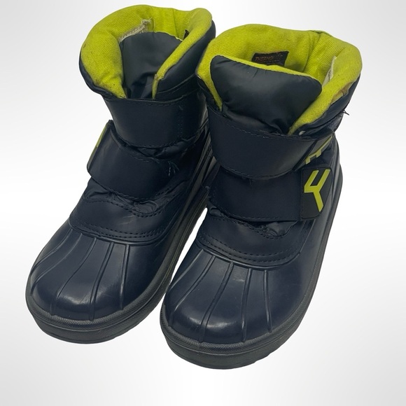 no brand Other - Size 2 Kids Black and Green Winter Boots